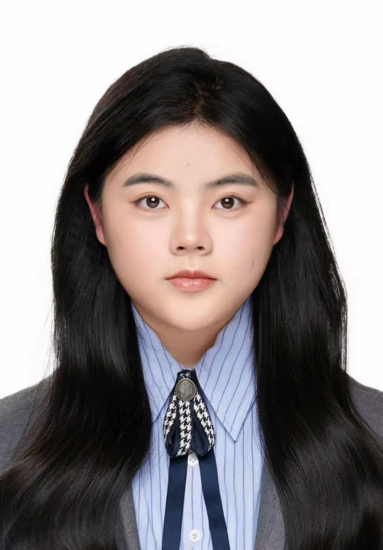 追风赶月，终抵山海&mdash;&mdash;2022届自动化专业齐亚萍